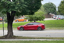 特斯拉降價，對汽車集團的股價影響有多大？