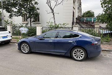 70月大的特斯拉Model S，当前基本数据