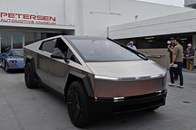 特斯拉Cybertruck和新款Model 3