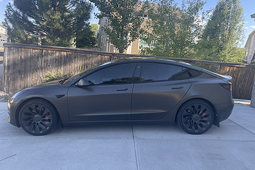 如果特斯拉新车起售价15.8万元，能卷死比亚迪吗？