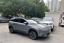 飲鴆止渴！小鵬汽車開始擁抱經(jīng)銷商
