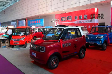 政策向上，市场向下，低速电动车咬牙备战升级