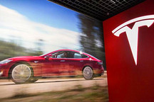 一天损失4万，7次反复调价，看特斯拉如何激怒中国消费者