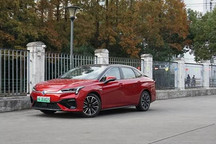 广汽新能源Aion S，敲开了高端市场的大门