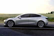 面对传统车企和新势力的围剿，特斯拉会否被斩于马下？