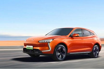 没有里程焦虑电动车，不仅省油加速也快，这三款值得推荐