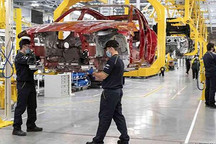 英呼吁救助汽车业：近3万人将失业