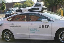 自动驾驶汽车出现紧急情况，乘客该怎么办