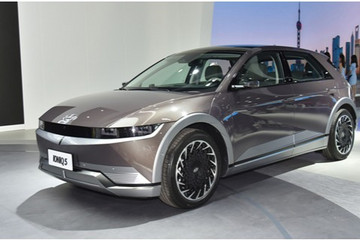 首款配备增强现实平视显示系统车型，IONIQ5中国实车首秀