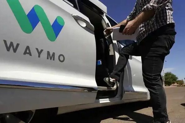 Waymo为旧金山员工提供完全无人车服务，未来将扩大自动驾驶出行业务