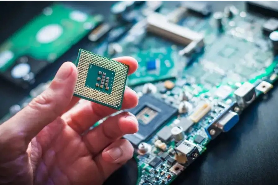 国产芯片产业融资加剧，传地平线再融资1亿-2亿美元