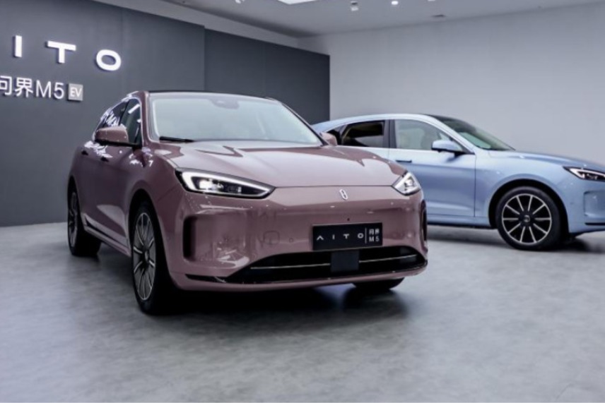 又一车企“岁末逼单”，AITO追加1万国补名额