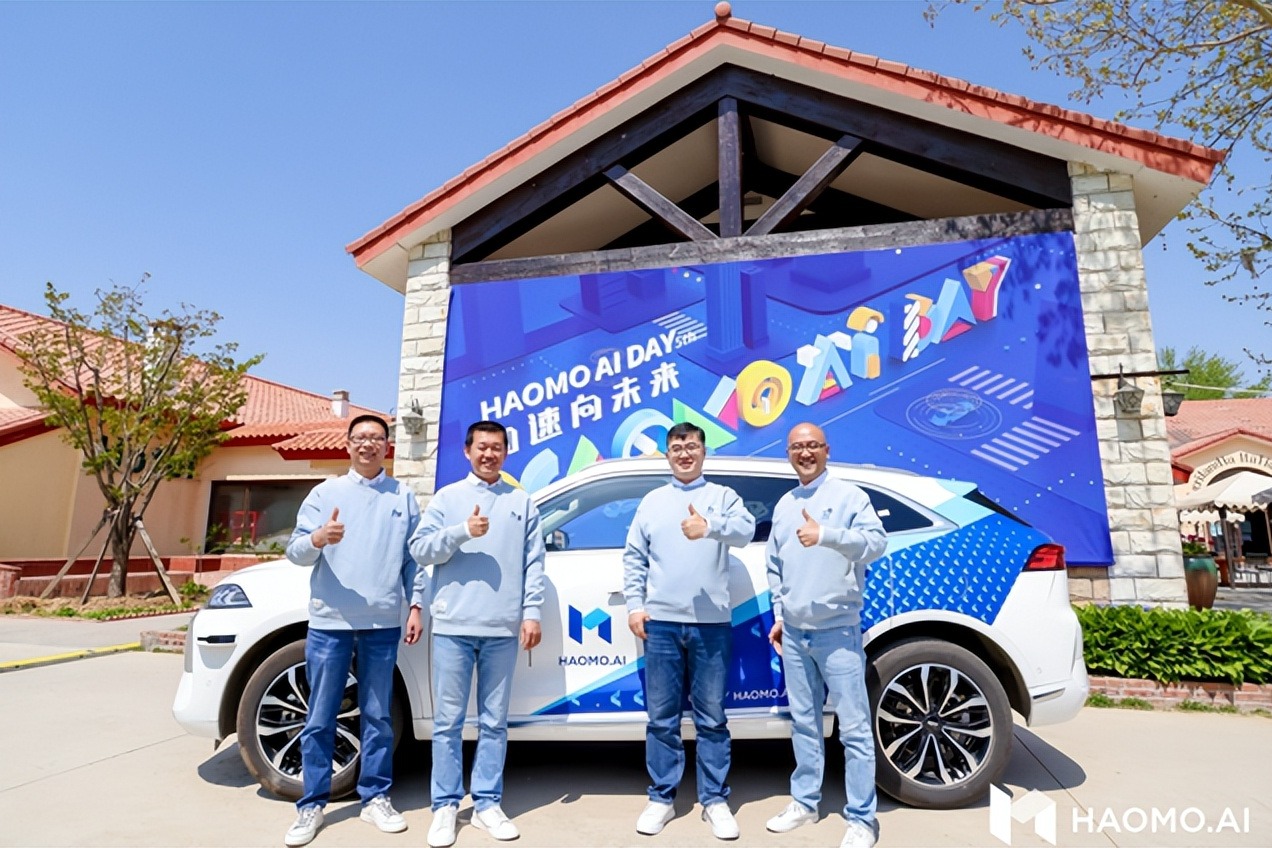 毫末智行三周年内部信:产品矩阵覆盖全无人驾驶、机器人等,向高成长型AI公司迈进