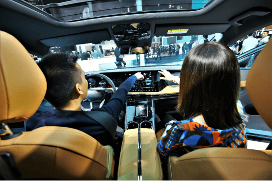 【新聞稿】E星薈用戶服務(wù)平臺(tái)上線 天際汽車以極致產(chǎn)品和服務(wù)閃耀2019成都國(guó)際車展-09053222.png