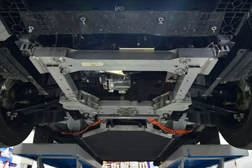 2019款广汽Aion S底盘数据评分 ​这款车的底盘用料让人意外