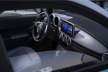 与自己的爱猫相遇，欧拉黑猫喊你一起收养“萌宠”了