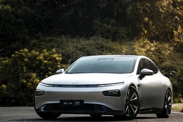 20万元新能源中级车怎么选？小鹏P7 VS 比亚迪汉