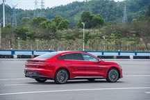 32.8米！汉EV创造全球新能源车最短百公里制动距离纪录