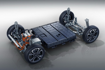 整车终身质保 轻量化全铝车身 小蚂蚁比黑猫更安全