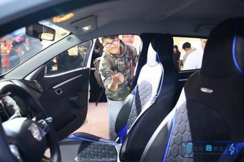 畅享智趣生活，启辰纯电动车T60EV&e30广州同步上市