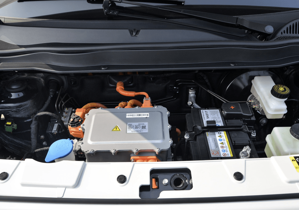 給“后浪”主動權(quán) 7萬區(qū)間熱門電動車盤點:歐拉R1/奇瑞eQ1/零跑T03