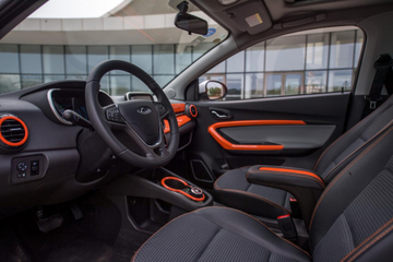 私家车出行也要注意疫情防护 暖心小蚂蚁护你周全