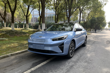 颜值不输特斯拉 江淮纯电轿跑量产车无伪谍照曝光