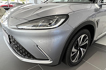 實(shí)拍極狐阿爾法S 525S，體驗(yàn)真正的入門即豪華