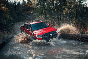 中国皮卡分水岭，长城炮越野皮卡野心疯长