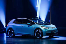 “新品牌标识+新车型”同时登场，大众发力中国电动汽车市场