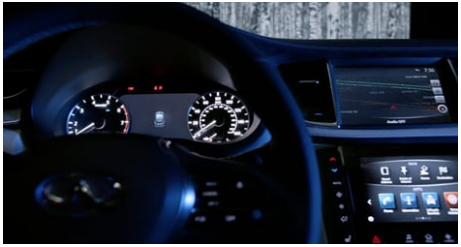 Infiniti разрабатывает новую интеллектуальную информационно-развлекательную систему с двойным сенсорным экраном, автомобильная навигация становится точкой доступа Wi-Fi