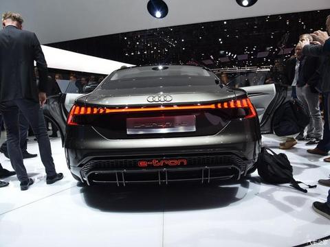 奥迪(进口) 奥迪e-tron GT 2019款 Concept
