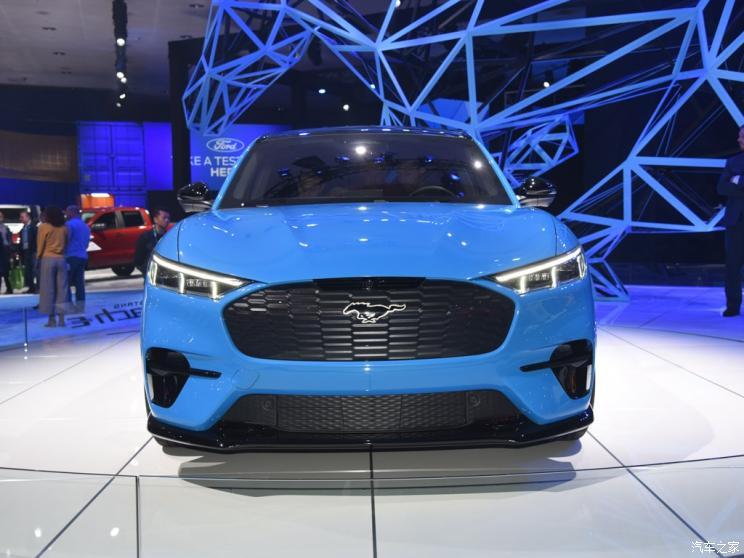 福特(進口) Mustang Mach-E 2020款 長續(xù)航全驅版 Premium