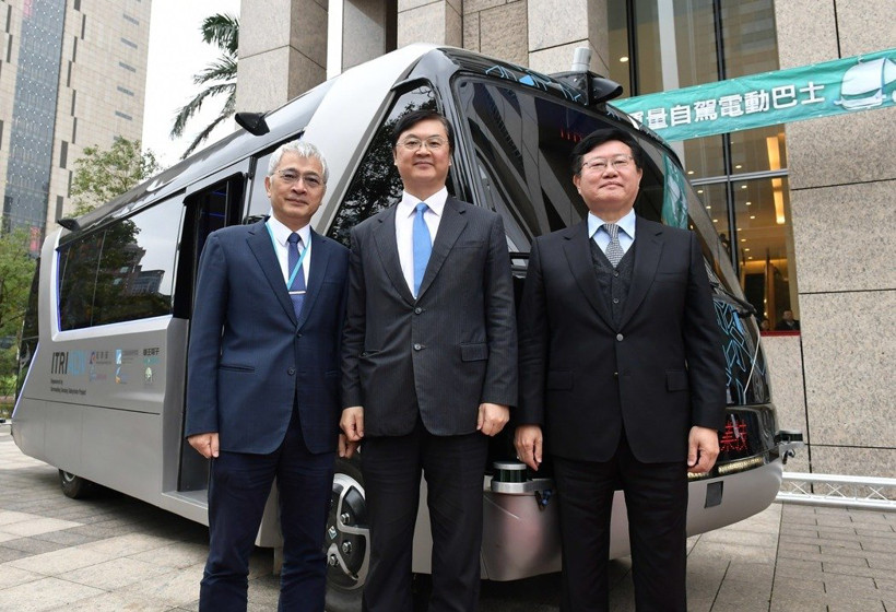 電動汽車，自動駕駛，臺灣工研院車王電子,臺灣自動駕駛，臺灣自動駕駛電動公交車