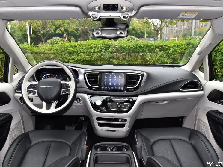克萊斯勒(進(jìn)口) 大捷龍PHEV(進(jìn)口) 2019款 3.6L 插電混動(dòng)版