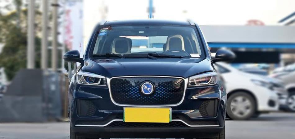 漢騰推出新能源電動微型車，續(xù)航310km，5門4座售5.98萬
