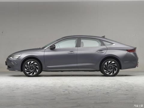 北京现代 菲斯塔纯电动 2020款 DLX 悦享版