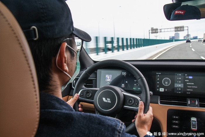 理想ONE首試：縱使零百6.5秒 不影響顧家帶娃