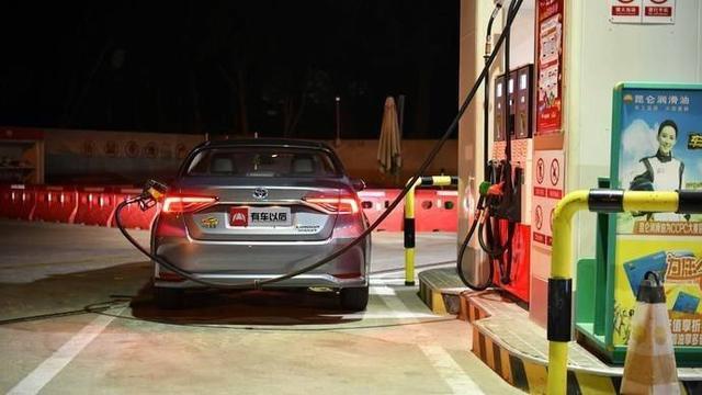 開過這么多混合動(dòng)力汽車，我始終認(rèn)為HEV是最棒的