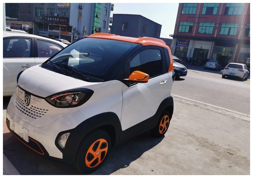 真正優(yōu)質(zhì)的代步車，與Smart一樣很引人注目，不足4萬卻還有降價