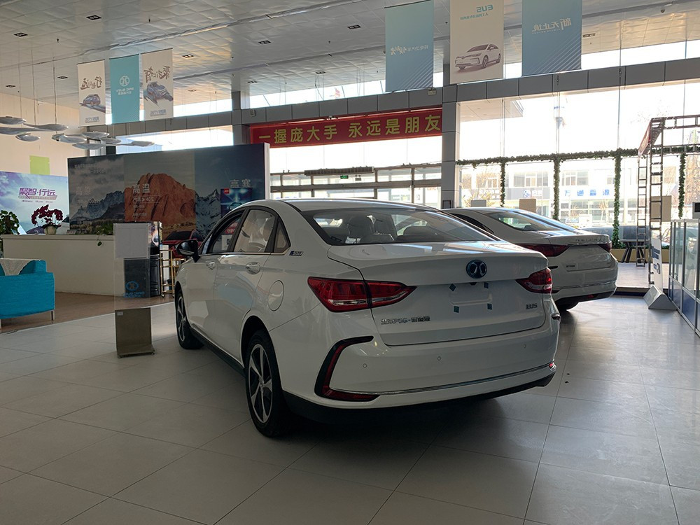半個(gè)月賣出2月幾倍銷量！熱門純電動(dòng)車優(yōu)惠持續(xù)走高