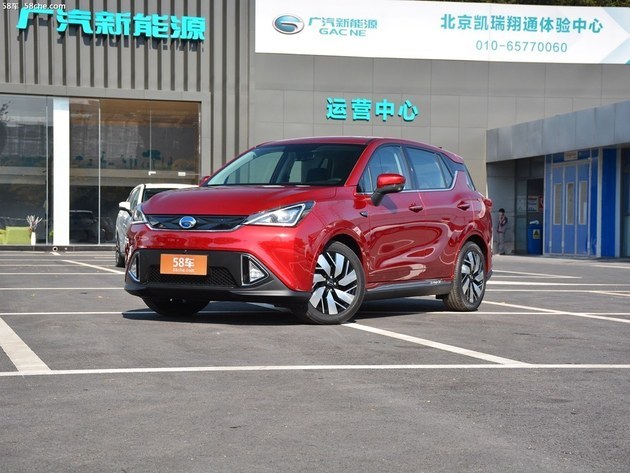 不限購不限行 適合年輕情侶的新能源車推薦