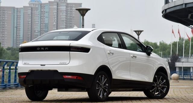 網(wǎng)約車建議選擇標(biāo)準(zhǔn)：純電動(dòng)汽車的合理運(yùn)行模式與理想選項(xiàng)