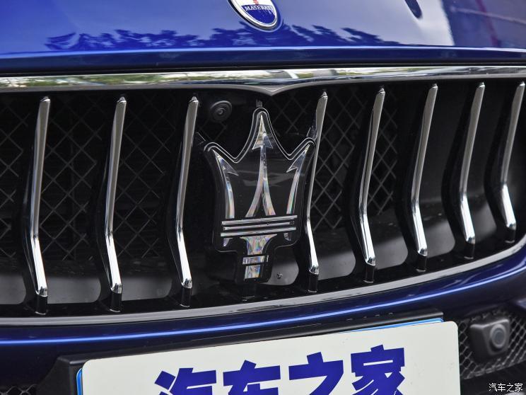 Maserati Ghibli 2019 3.0T Спортивная версия China VI мощностью 430 л.с.