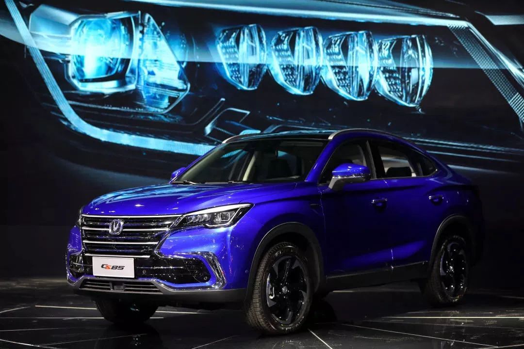 藍色車漆不好把控？這幾款自主車型玩出新高度，你最喜歡誰？
