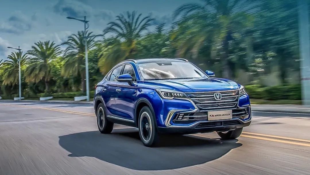 藍色車漆不好把控？這幾款自主車型玩出新高度，你最喜歡誰？