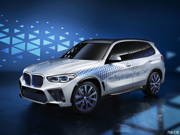 BMW i Hydrogen NEXT имеет максимальную мощность 275 кВт.