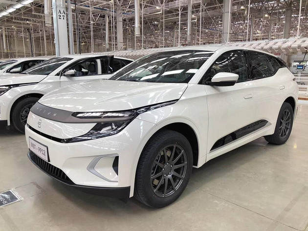 拜騰M-Byte量產(chǎn)版下線 NEDC最大續(xù)航550km