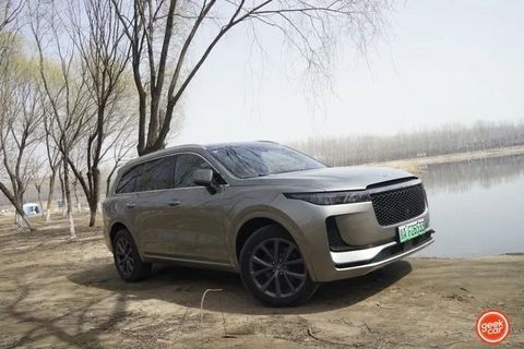 理想one 的 爽 与 不爽 电极 第一电动网 理想one 的 爽 与 不爽 电极 第一电动网