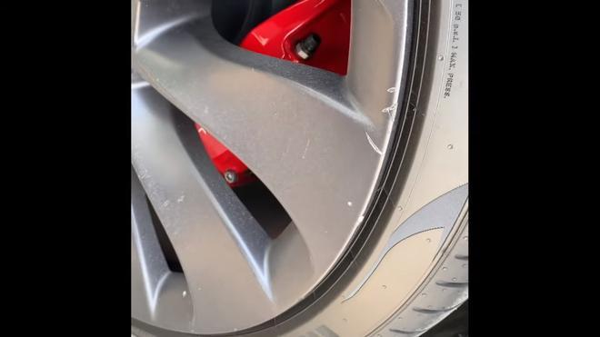 美國車主自曝特斯拉Model Y新車多處存在質量控制問題